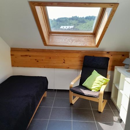 Meuble De Tourisme A Bouillon Appartement Buitenkant foto