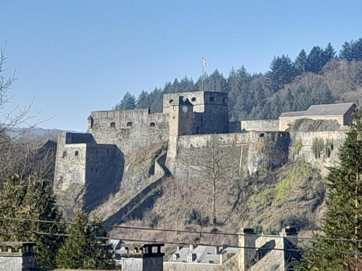 Meuble De Tourisme A Bouillon Appartement Buitenkant foto