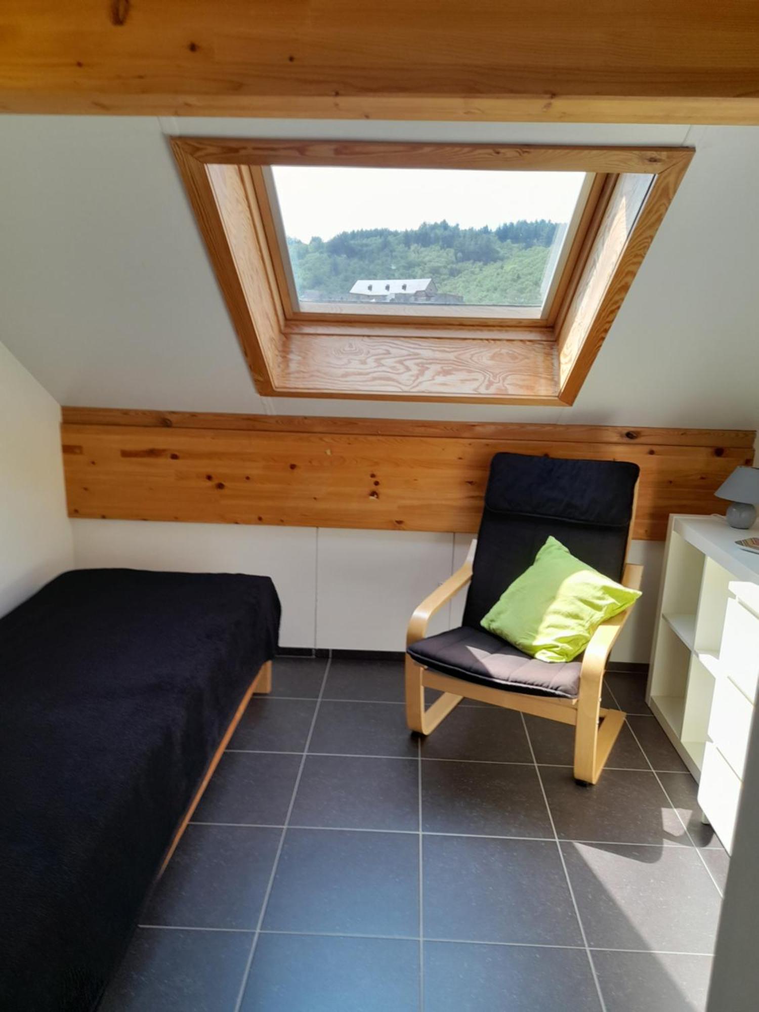Meuble De Tourisme A Bouillon Appartement Buitenkant foto